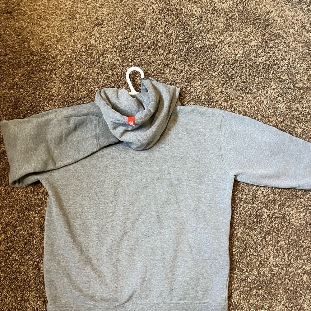 22 Fresh Hoodie - Picture 3 of 3